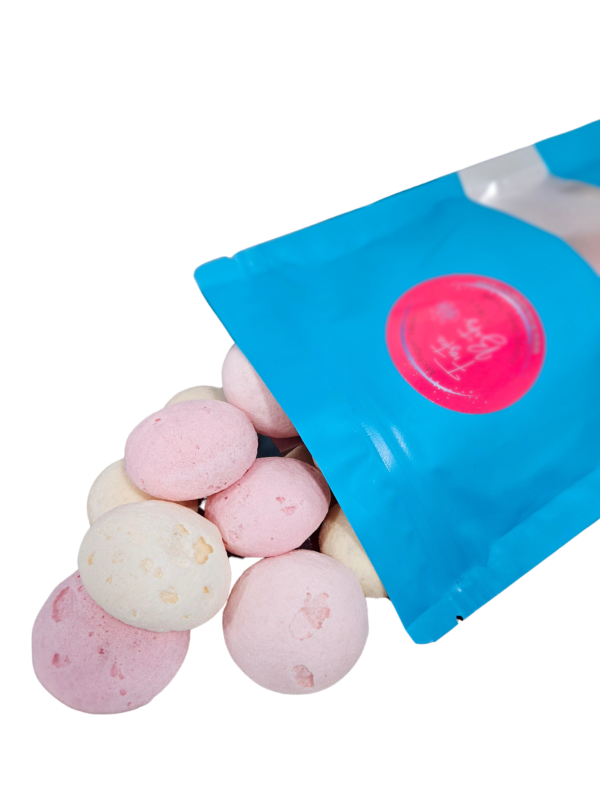 Frostee Bites artificial dye-free freeze-dried Mamba's opened bag
